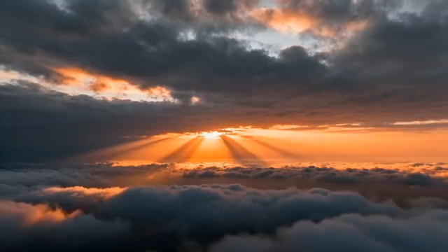  云海日出阳光穿透云层2463#横屏 	 
