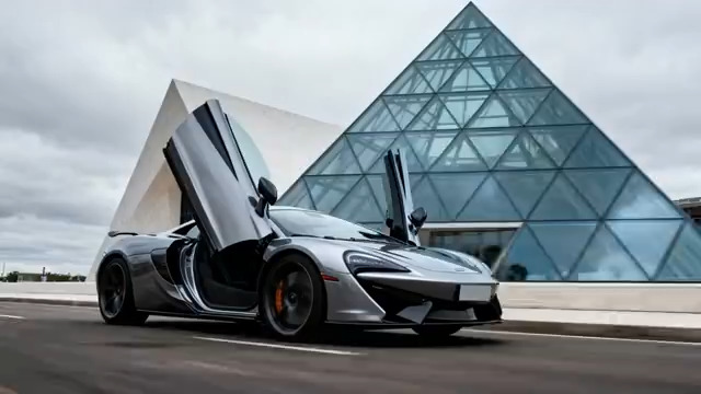  银灰色超跑剪刀门展示2372#横屏 	 