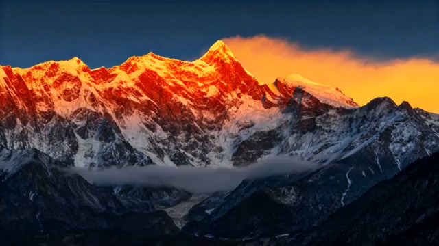  雪山日出壮丽景色2189#横屏 	 