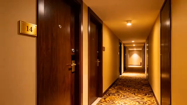  酒店走廊14号房门特写1074#横屏 	 -