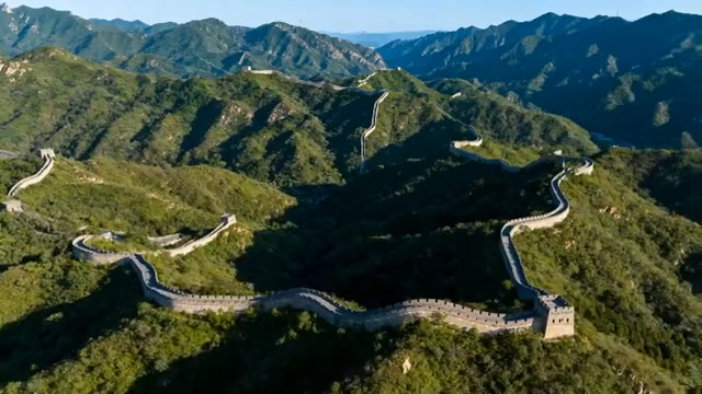  航拍长城蜿蜒山脉762#横屏 	 -