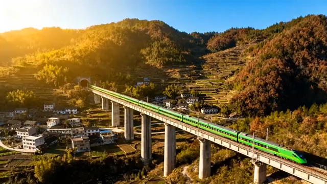  高铁穿越山间美景468#横屏 	 