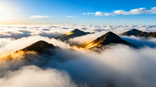  云海之巅金色日出3107#横屏 	 