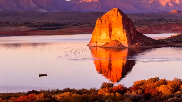  金色山峰湖泊倒影1174#横屏 	 