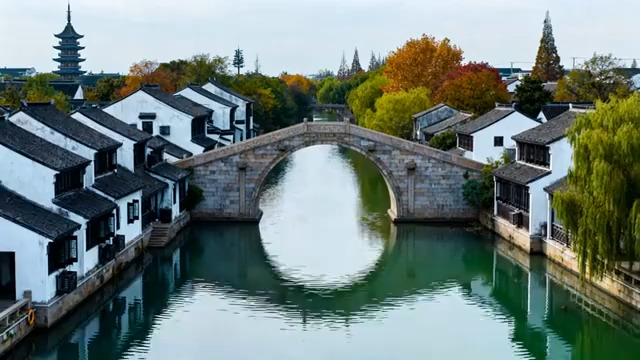  江南水乡古镇秋景1089#横屏 	 