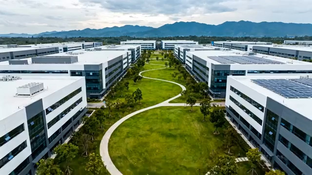  航拍现代化产业园全景836#横屏 	 