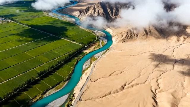  航拍沙漠绿洲河流景观831#横屏 	 