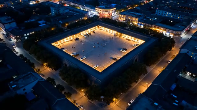  航拍古城广场夜景812#横屏 	 -