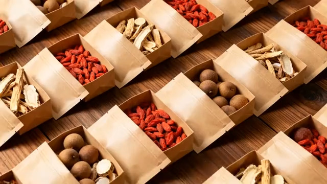  传统手工刺绣过程321#横屏 	 