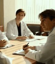 医生团队会议室开会讨论1851#横屏 