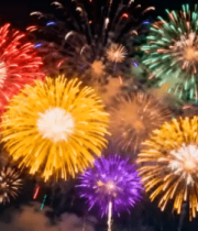 夜空中绽放的绚丽烟花213#横屏 