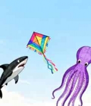  天空中飞翔的动物形状风筝2515#横屏 	 