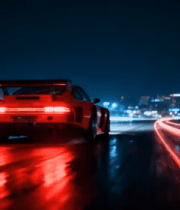 晚城市道路行驶的跑车4949#横屏 