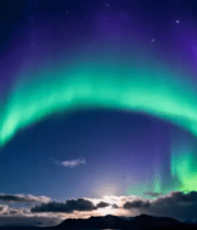 夜空中绚丽的极光景象410#横屏 