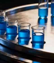  实验室中放置蓝色液体的器皿1514#横屏 	 