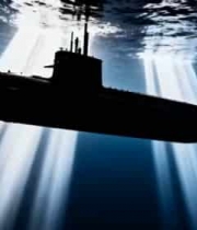  深海中潜行的潜艇2153#横屏 	 