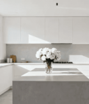 现代简约风格白色厨房669#横屏 