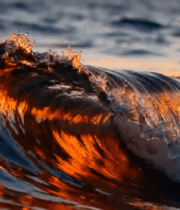 夕阳下海浪特写4622#横屏 