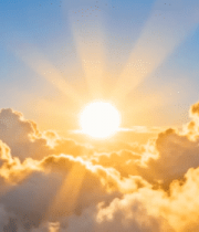 天空中日出阳光穿透云层3180#横屏 