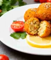  盘子里的芝麻肉丸美食素材1536#横屏 	 