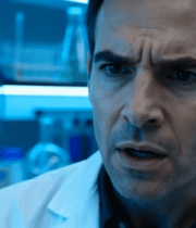 实验室中男士说话特写2517#横屏 