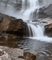 山间瀑布流水自然景观4259#横屏 