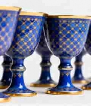  蓝色金边花纹酒杯特写1128#横屏 	 