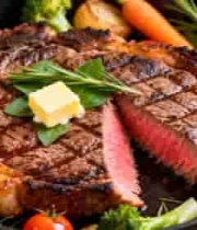  煎锅中的牛排与配菜1741#横屏 	 - 