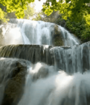 森林中瀑布流水景象421#横屏 