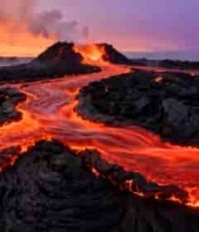  火山喷发熔岩流淌景象(2)2392#横屏 	 -