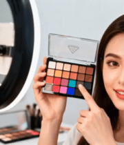 女性展示化妆眼影盘素材4571#横屏 