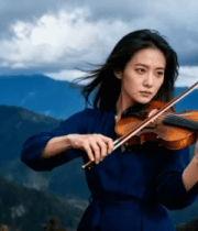 女子户外拉小提琴2125#横屏 