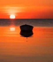  海上日落小船静谧画面1269#横屏 	 