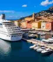  港口大型游轮与停泊小船景观1883#横屏 	 