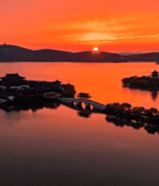 湖泊古建筑日落航拍全景3038#横屏 