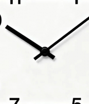  白色圆形时钟特写素材1170#横屏 	 