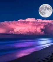  月下粉云海面夜景3072#横屏 	 