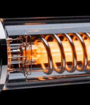 发光的管状设备特写1085#横屏 