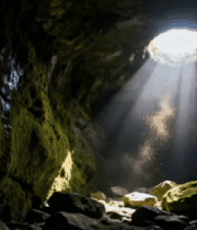 洞穴内阳光穿透洞口景象3207#横