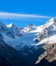  雪山日出美景2665#横屏 视频预览 您的浏览器不支持 video 标签。 