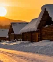  雪后木屋晨雾炊烟2622#横屏 	 -