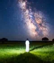  星空下的白衣女子2550#横屏 	 