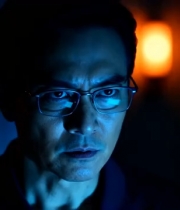  深夜专注工作的男性2074#横屏 