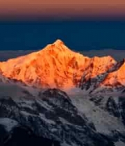  日照金山雪山延时1863#横屏 	 