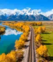  秋日铁轨与山水风光1795#横屏 	 