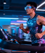 健身房男子跑步运动1075#横屏 