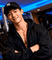 健身房肌肉型男自信展示1071#横屏 