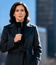 户外演讲的职业女性962#横屏 