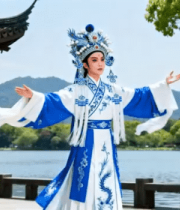 湖畔亭台戏曲水袖舞952#横屏 