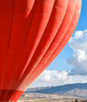 红色热气球升空905#横屏 